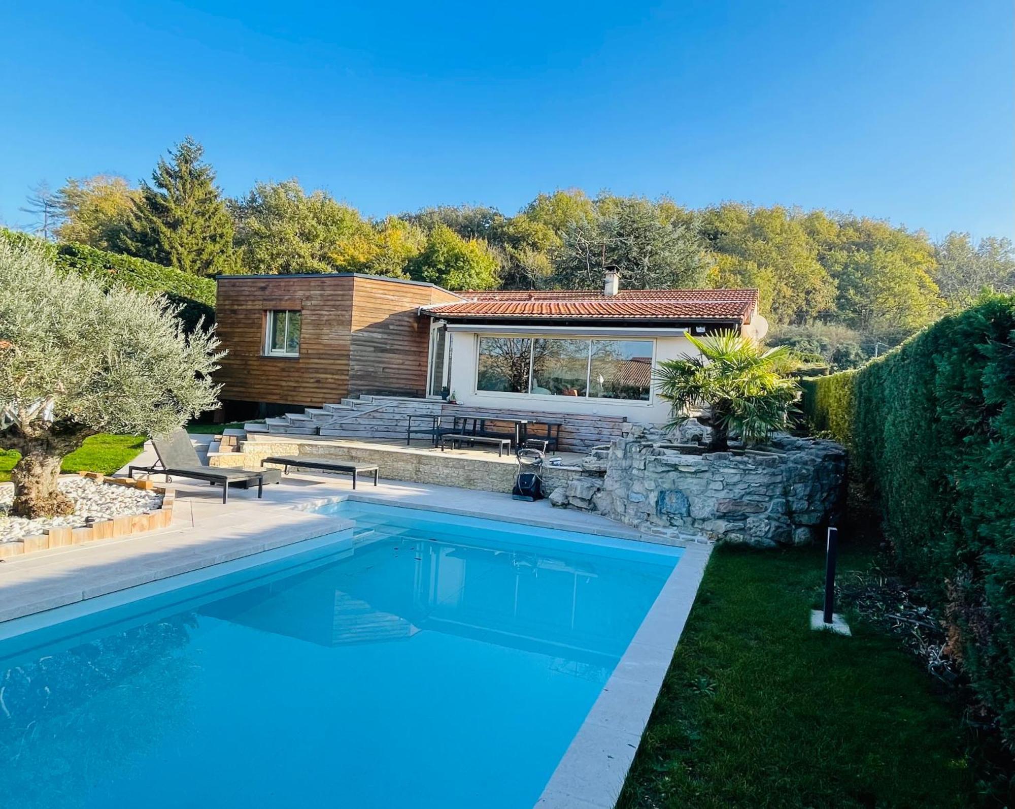 Chez Amelie Daire Crémieu Dış mekan fotoğraf
